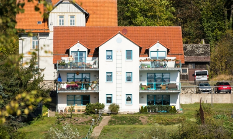 Schöne 2 Raum Wohnung in Stiege mit Seeblick vermietet